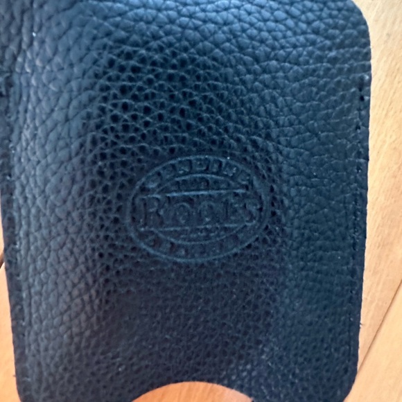 Roots Genuine Leather Hand Sanitizer Clip - Picture 2 of 2